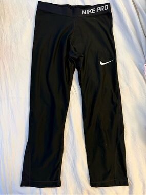 Nike Pro Black 3/4 Training Capri Pants Girls Size XL